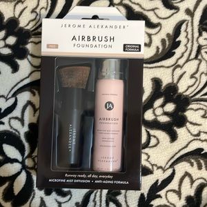 ‼️NWT‼️Airbrush Foundation